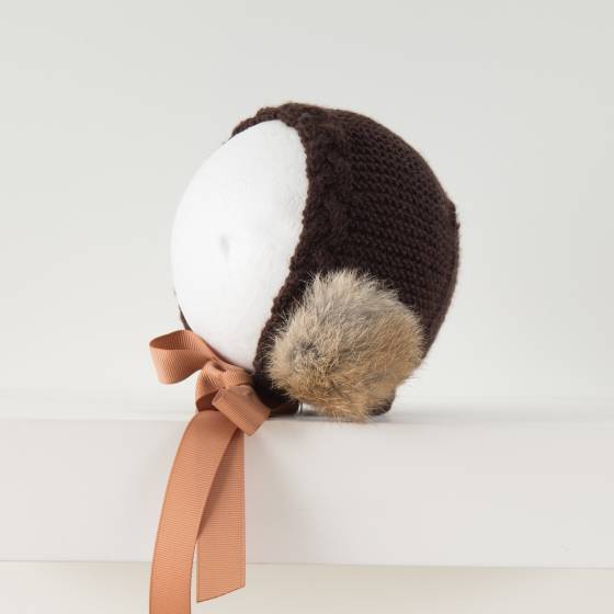 capota punto trenza merino marron pompon natural