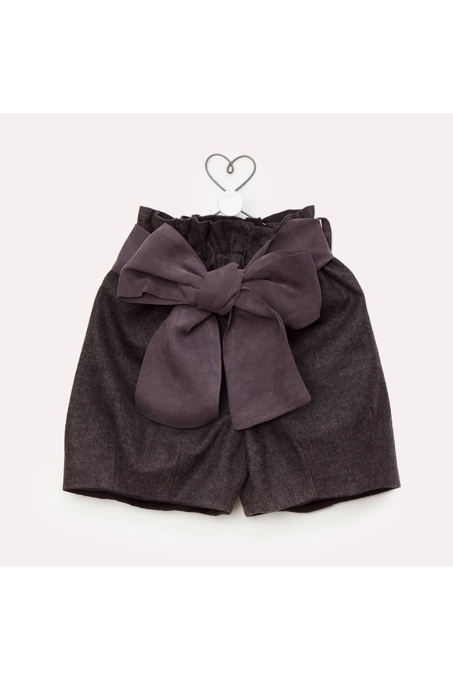 short lazo seda gris oscuro 4 aos
