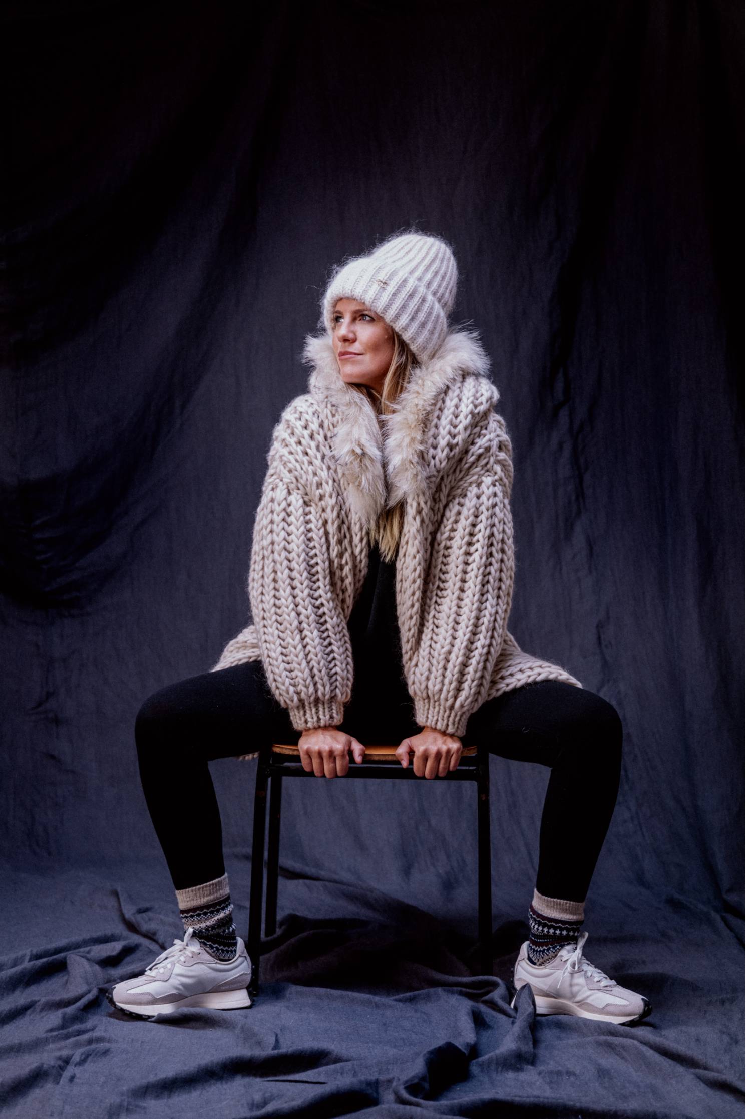 chaqueta capucha handmade beige