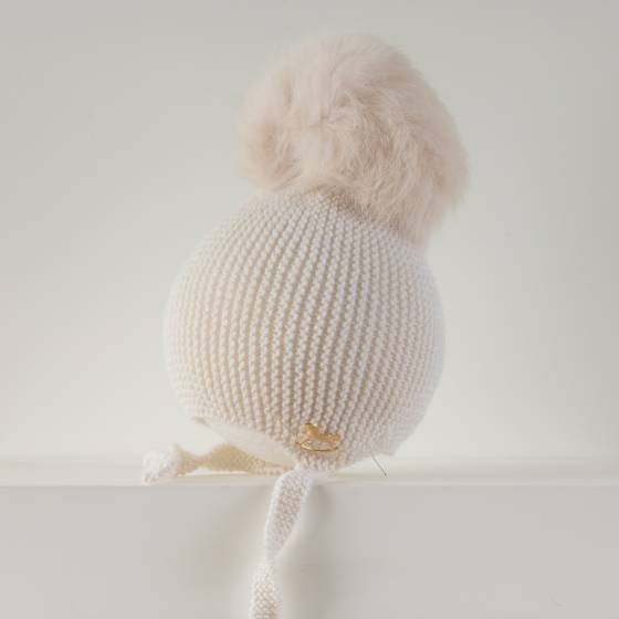 gorro aviador merino piedra con pompon rapado