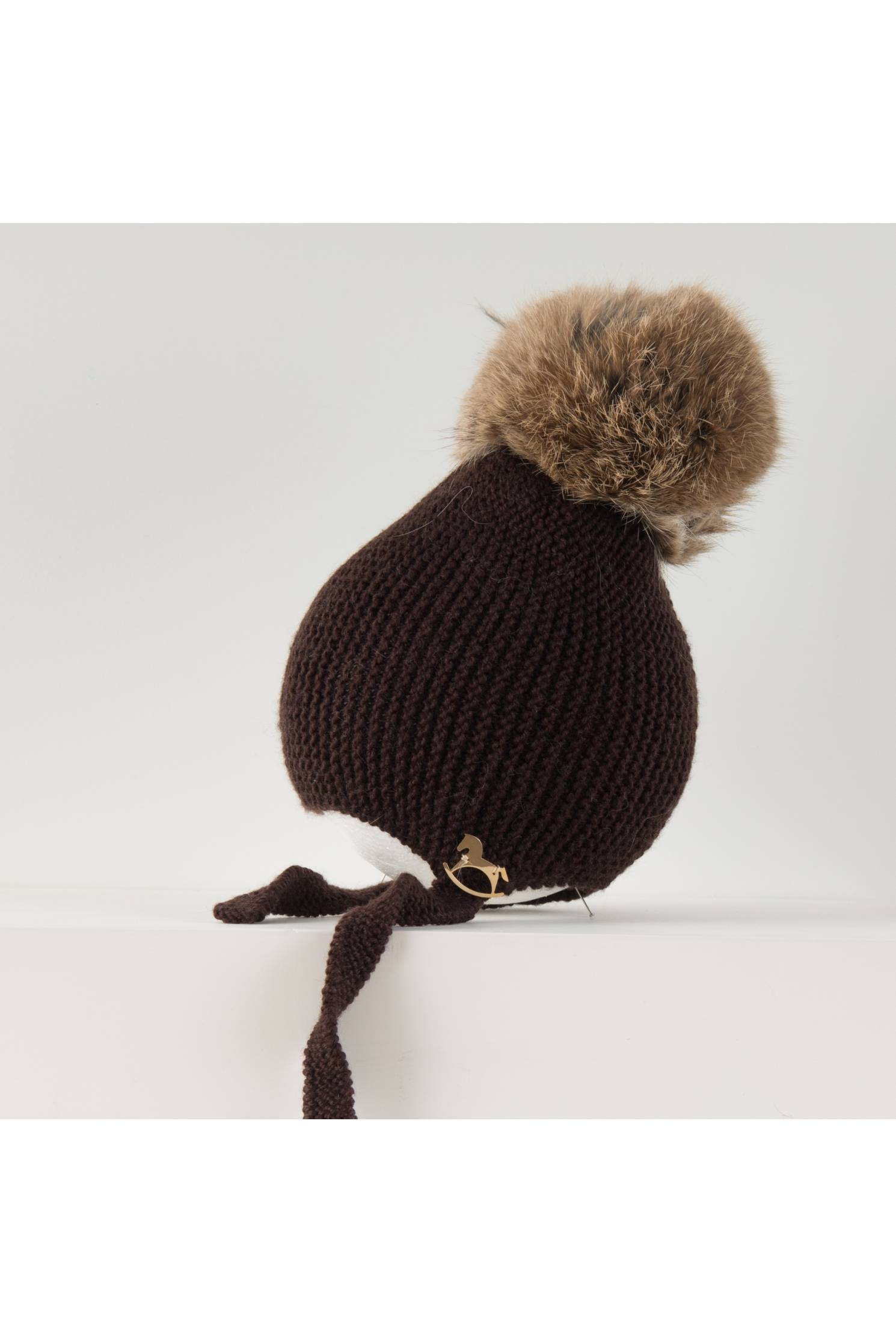 gorro aviador merino marron con pompon rapado